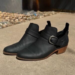 Frye Mia Cutout Booties Black Leather Size 8.5M Women’s